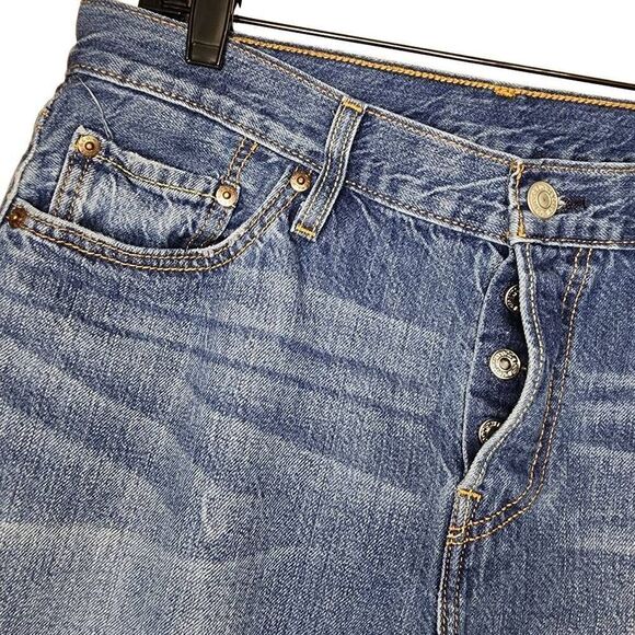 Levi's Women Jeans, Levi's 501 CT Button Fly Straight Leg Tapered Jeans, Sz W32 - Picture 6 of 11